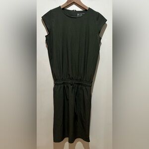 Albion Going Places Casual Dress with Pockets and Waist Tie - Women’s Size XS